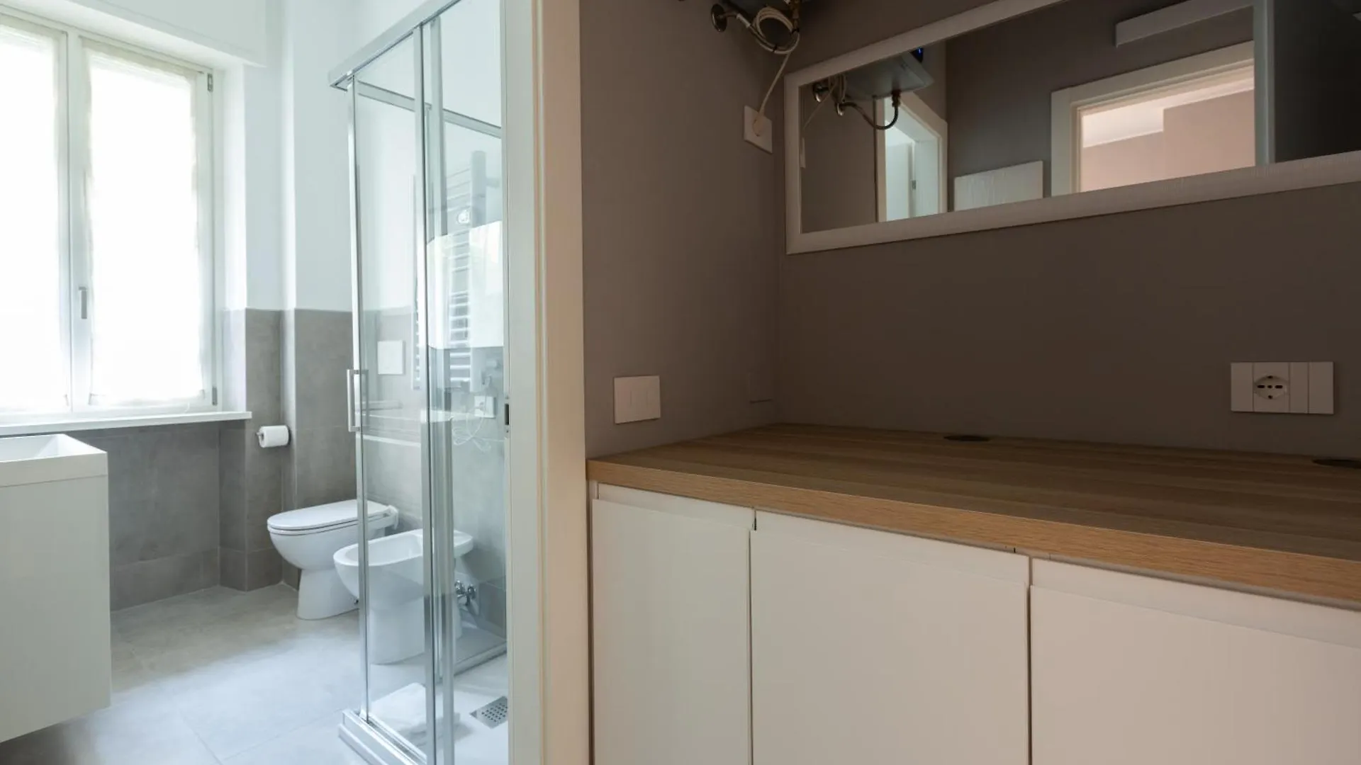 Marche Charming Flat Apartment Milan