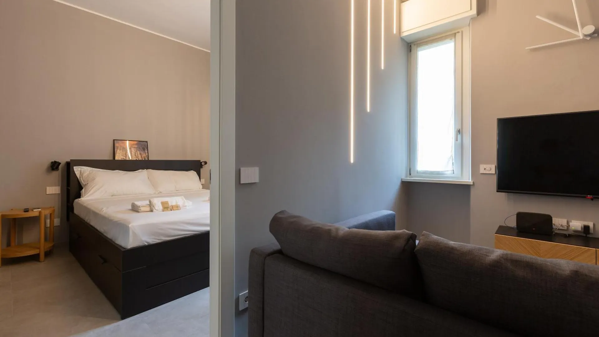 Marche Charming Flat Apartment Milan 0*,  Italy