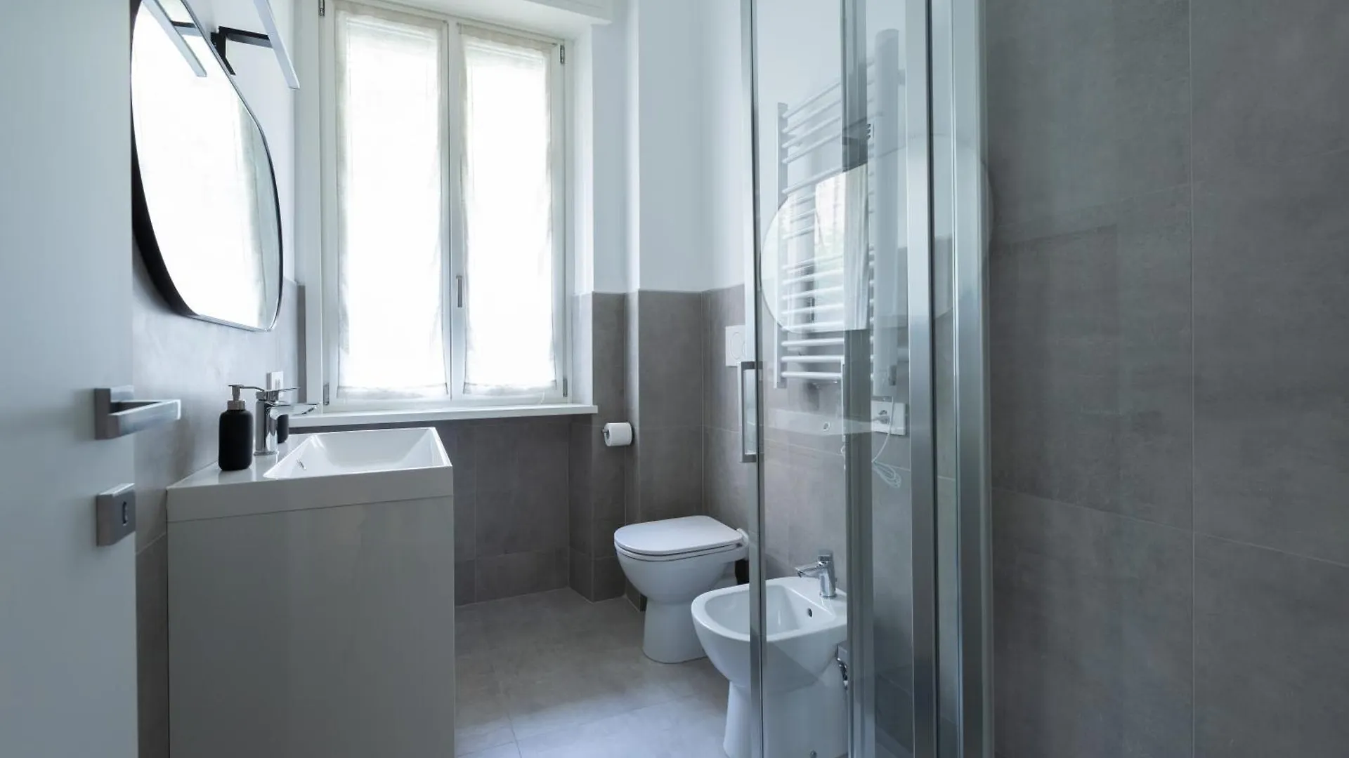 Apartamento Marche Charming Flat Milán